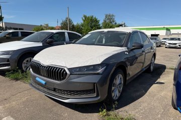 Škoda Superb Drive 2,0 TSI 150 kW 7 - biegowa DSG